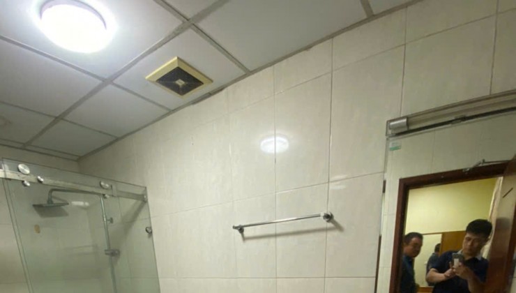 Cho thuê căn hộ chung cư  CT2 B Nam Đô,  90m2, 3 phòng ngủ 2wc 12.5 triệu - FULL đồ ở họ GĐ